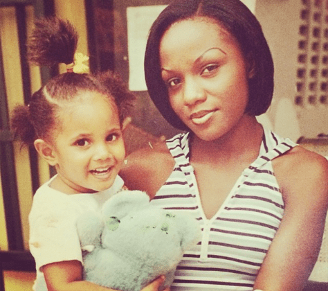 Throwback photo of Maheeda and her daughter.