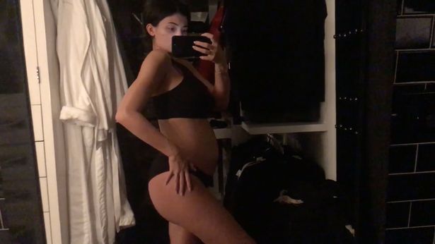 Unseen pregnancy photos of Kylie Jenner, she might name her baby 'butterfly'