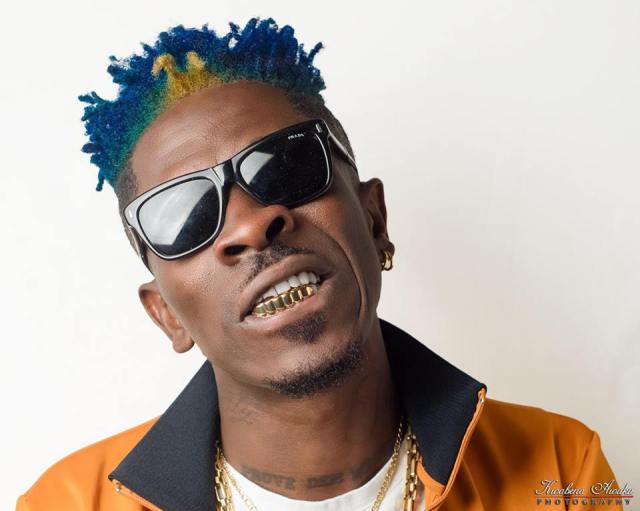 Shatta Wale's father threatens to call God via his mobile phone (video)