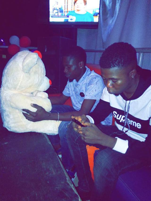 Nigerian Guy Takes His Teddy Bear Out As His Val. (Photos)