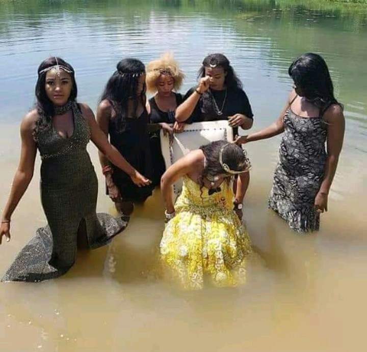 Photos showing bridal shower done inside a stream amuses social media users