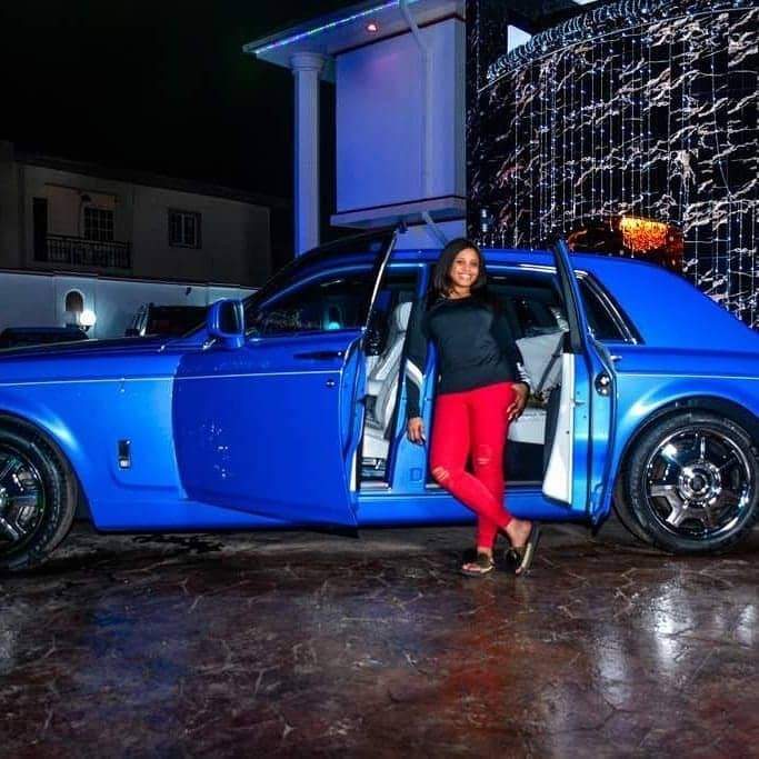 Billionaire, E-money buys his wife a Rolls Royce Phantom as her 2018 Christmas gift(photos)