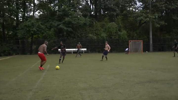 Davido plays football, dribbles opponent during football match in Atlanta (video)