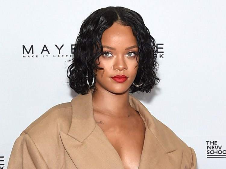 Forbes names Rihanna the wealthiest female musician in the world with $600m