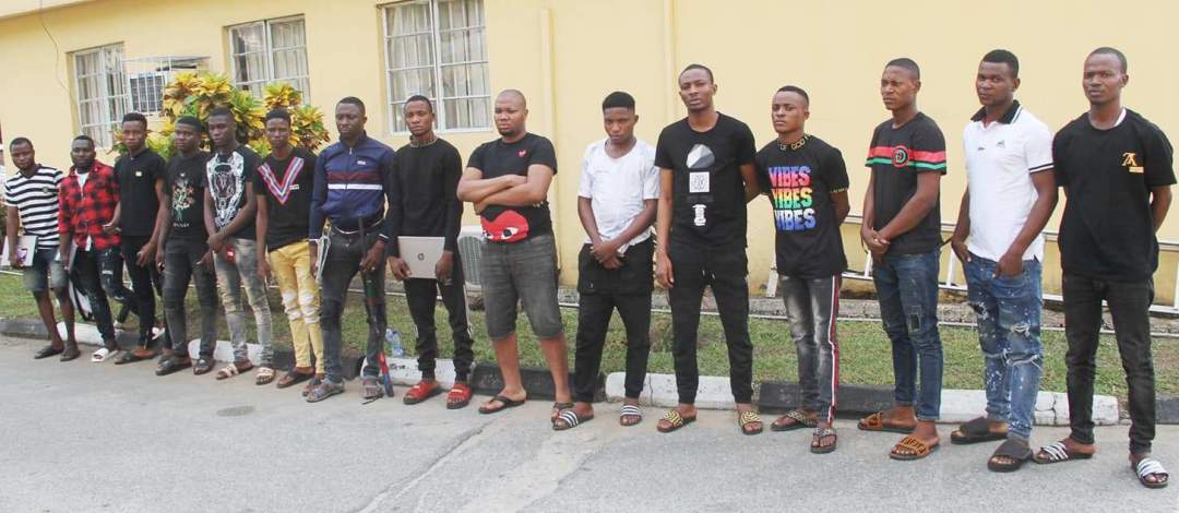 EFCC arrests 54 suspected 'Yahoo Boys' in Ogun and Osun state (Photos)