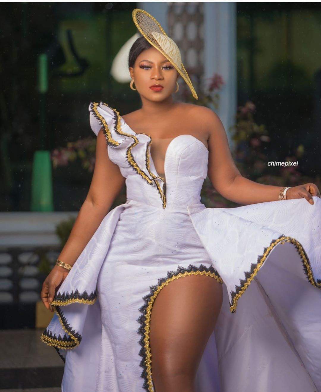 Nollywood Actress, Destiny Etiko shares sultry photos as she clocks a new year.