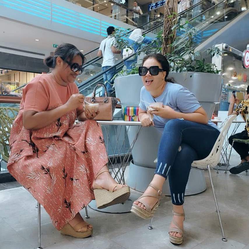 Actress, Nadia Buari and her beautiful mom, Hajia enjoy ice cream date (Photos)