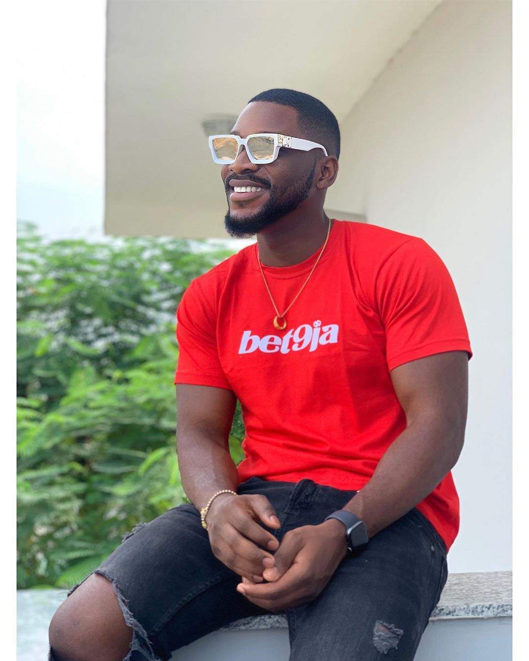 #BBNaija2019: Tobi Bakre hangs out with evicted housemates Nelson, Thelma & Tuoyo (photo)