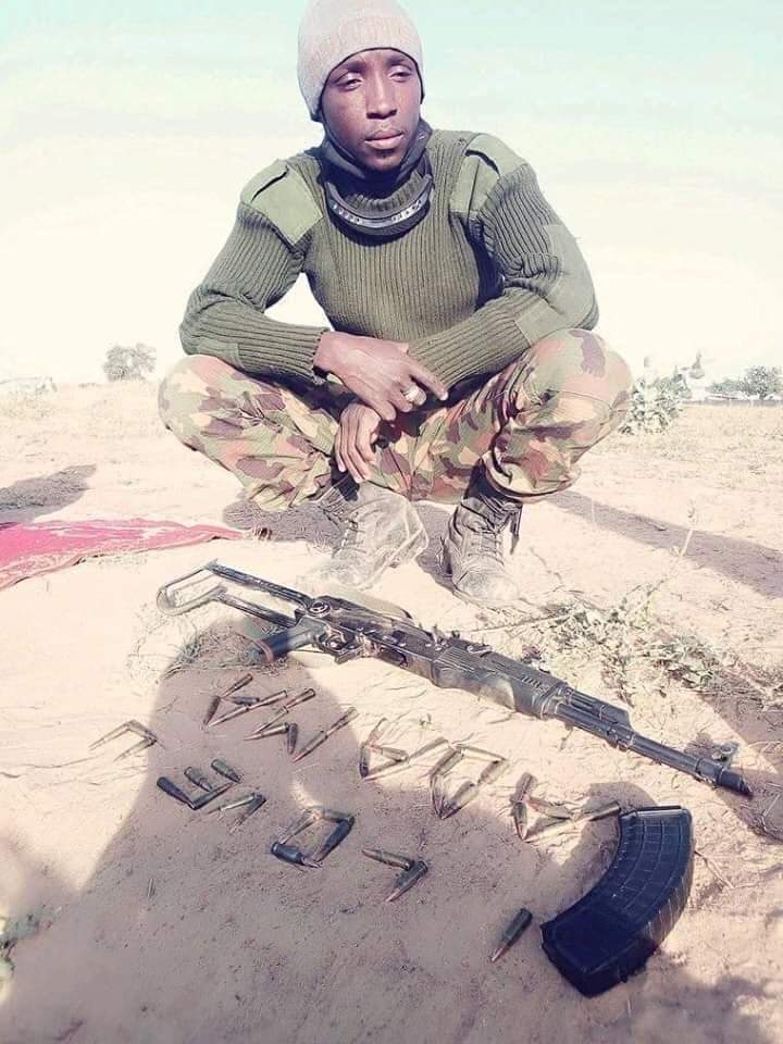 Gallant Nigerian Soldier At The Battlefield Professes Love For Wife With Bullets.