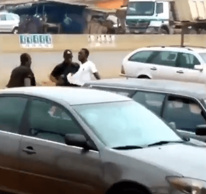 Horrific moment police shot an unarmed man suspected to be a robber dead in Edo (Video)
