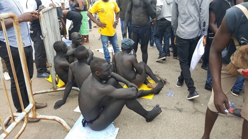 Drama As Native Abuja Indigenes Strip N*ked In Protest For Slot Of Permanent Secretary