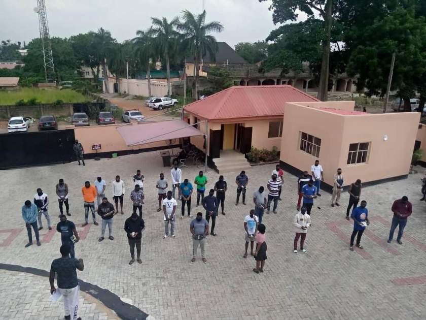 EFCC arrests 3 NYSC members, 19 undergraduates, 10 others for alleged internet fraud
