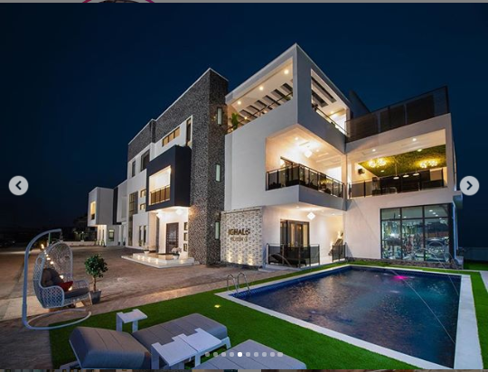 Super Eagles star Ighalo flaunts his newly completed multi-million naira mansion in Lekki (photos)