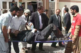 Graphic: Atleast 63 People Including Prominent Lawyers & Journalists Die As Suicide Bomber Hits Pakistan