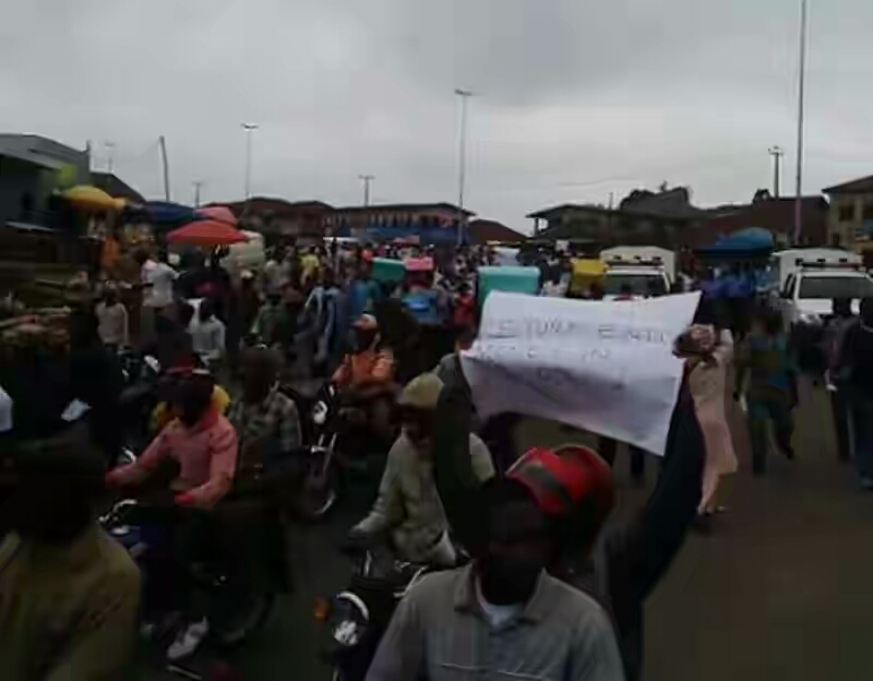 Photos: Mass Protest Against Gov Fayose In Ekiti