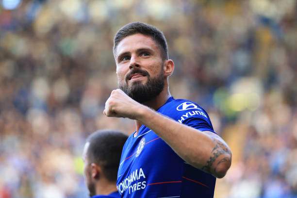 Panic at Stamford Bridge as top star set to depart Chelsea for Tottenham amid issues with Lampard