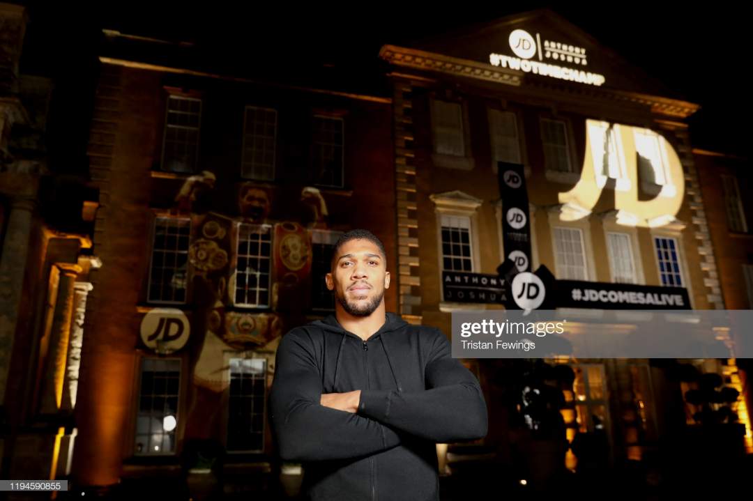 Anthony Joshua gives strong warning, reveals why he wants to spar Tyson Fury before Wilder fight