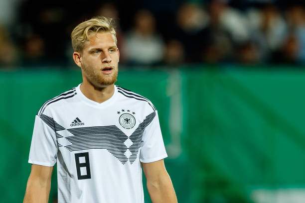 19-year-old German football star emerges as a January target for Arsenal and Manchester United