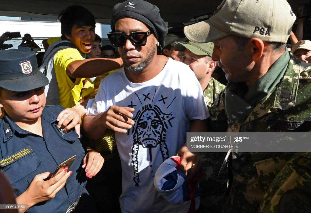 Barcelona legend Ronaldinho beaten by convicted robber and murderer in Paraguay prison