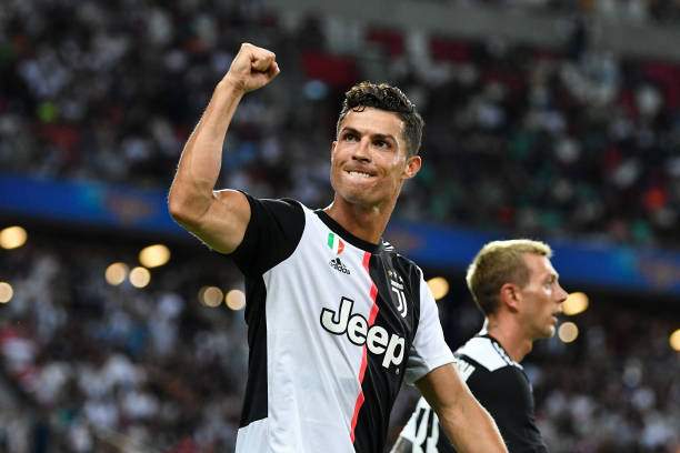 Cristiano Ronaldo Of Juventus Celebrates Scoring His Sides Second Picture Id1163338011?k=6&m=1163338011&s=&w=0&h=eYeNey2qTCMtK9_mPcc2cE1W970DW3wqwF1uIor_bVc=