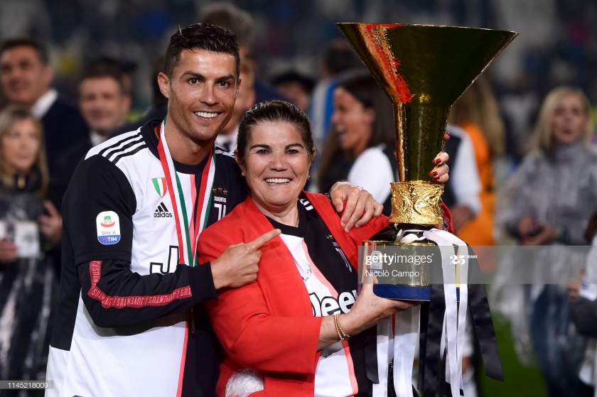 Cristiano Ronaldo buys mum expensive Mercedes Benz worth millions on Mothers' Day (photos)