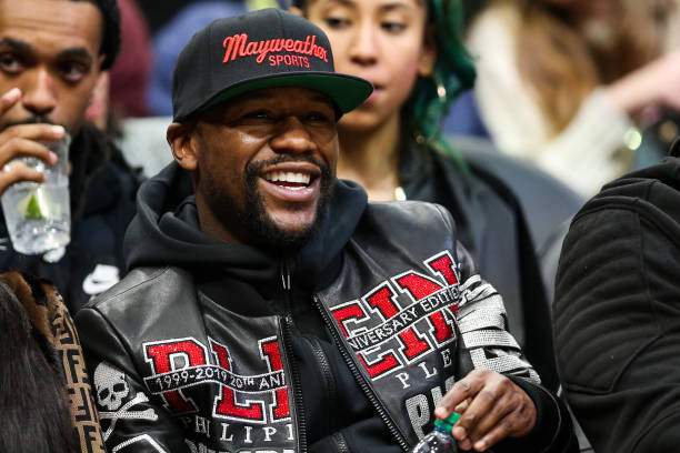 Mayweather fires back at boxer who claimed he removed his tooth during a fight