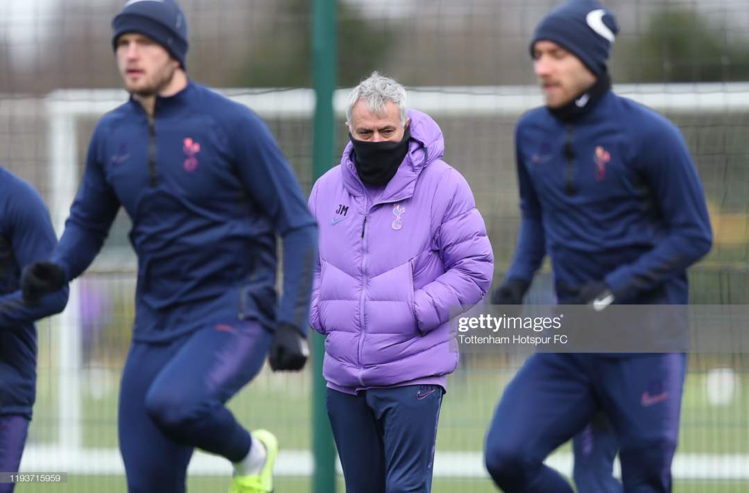 Mourinho sends strong warning to Tottenham star over mocking managers