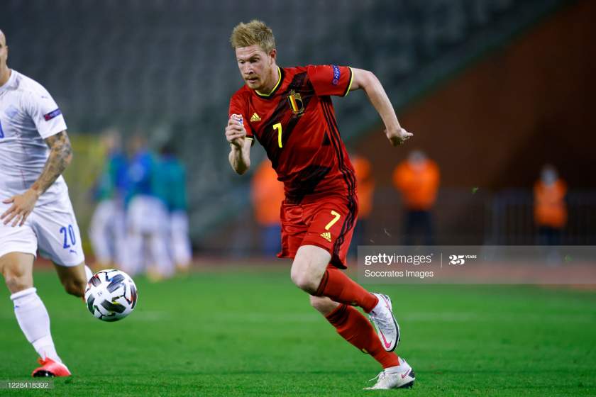 EPL: De Bruyne opens up on Man City failing to sign Messi from Barcelona