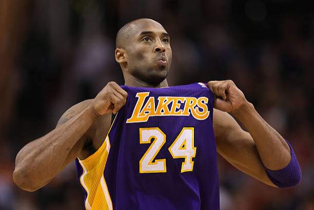 Warning message Kobe Bryant pilot's gave him before fatal helicopter crash revealed