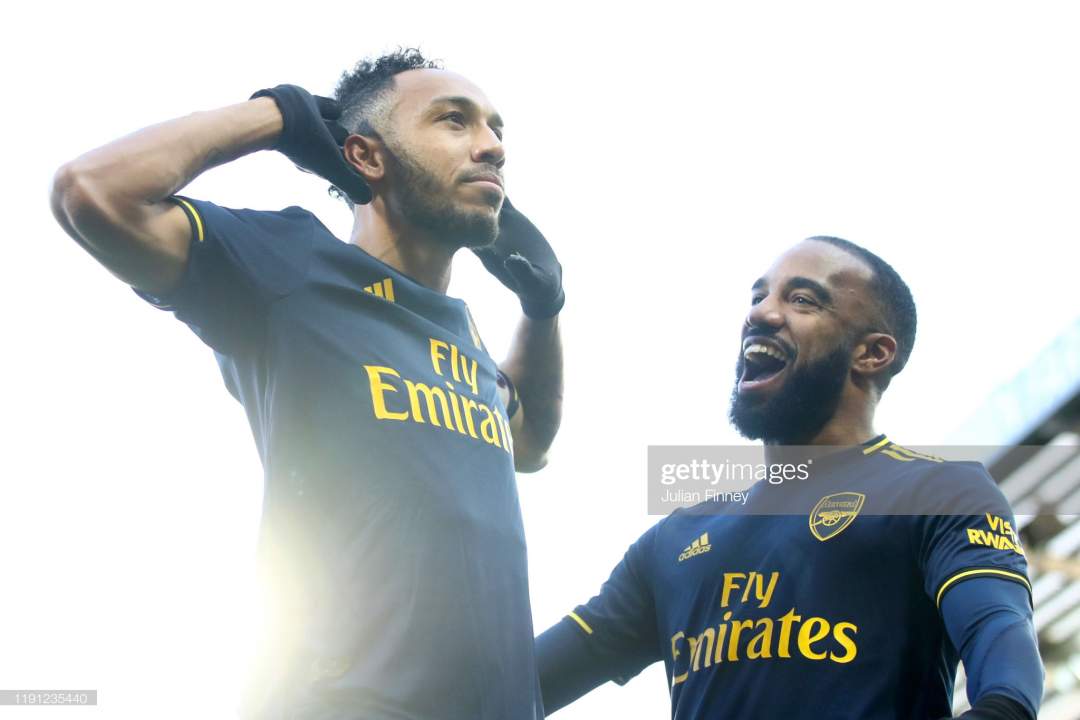 Aubameyang, Lacazette fight for Arsenal no. 10 shirt as Ozil leaves