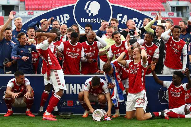 Top African president sends 1 important message to Arsenal after FA Cup triumph