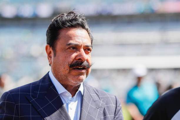 With wealth over £75billion, here are the 7 richest club owners (full list)