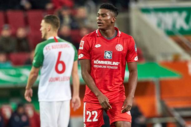 Nigerian Liverpool striker on loan to Bundesliga side scores to save his club from defeat