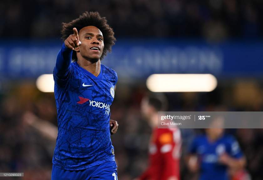 EPL: Willian speaks out on future with Chelsea amid interest from Arsenal, Man Utd