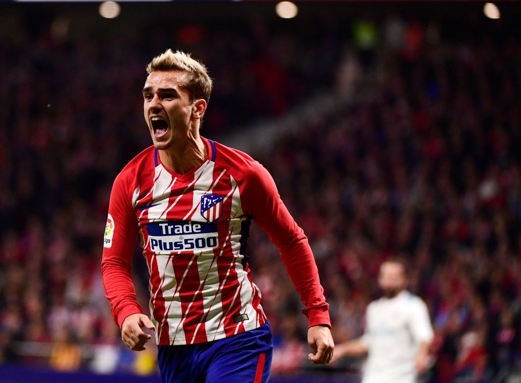 Manchester United offer Antoine Griezmann record £300,000-a-week wages to sign in January