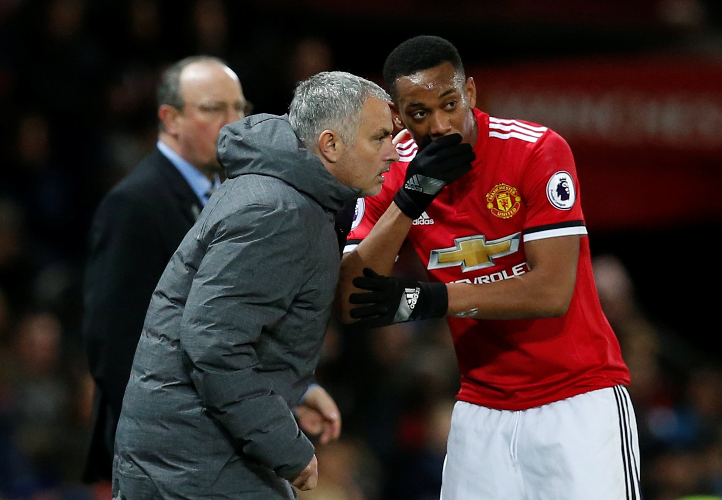 Chelsea send message to Manchester United star Anthony Martial over Antonio Conte