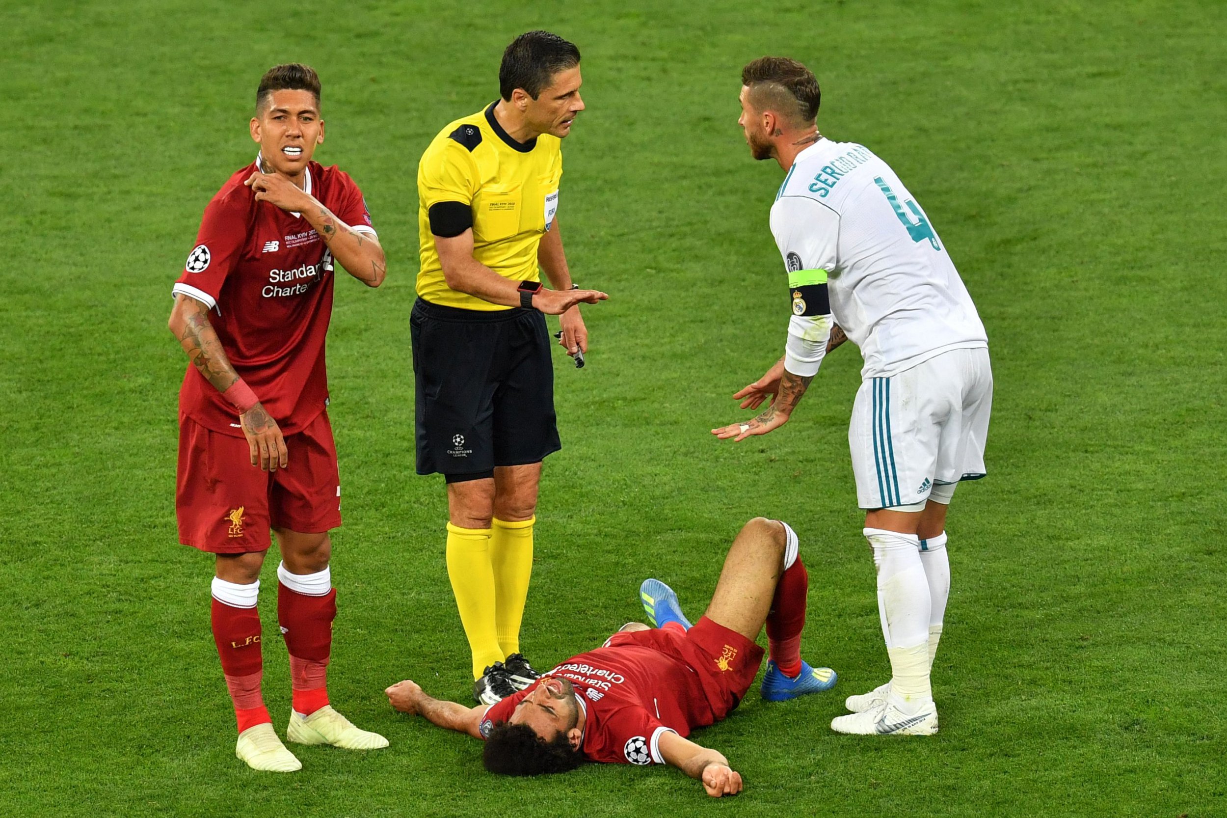 Liverpool Fans Launch Petition To Punish Sergio Ramos For Mohamed Salah Injury