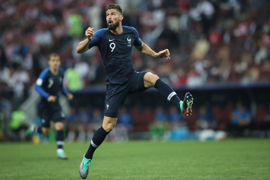 Atletico Madrid in discussions with Chelsea over signing Olivier Giroud