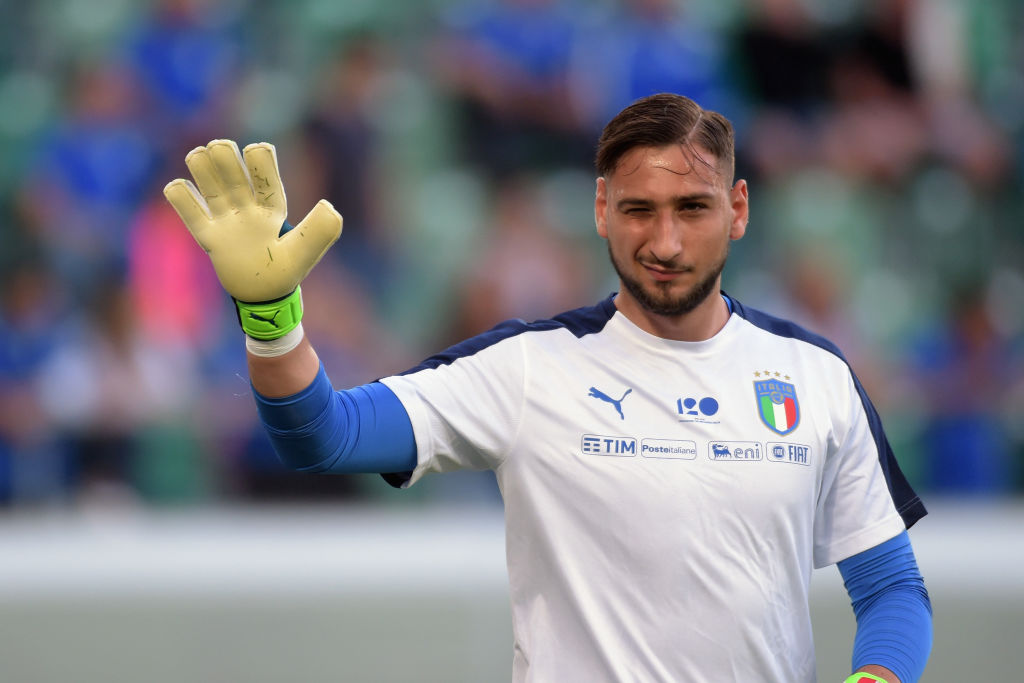 Gianluigi Donnarumma an option for Chelsea as Liverpool edge towards Alisson deal