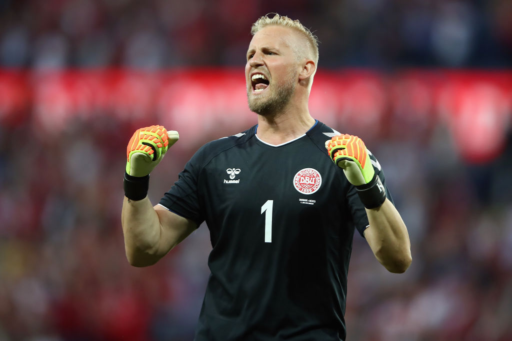 Chelsea target Kasper Schmeichel set to stay with Leicester City, claims Claude Puel