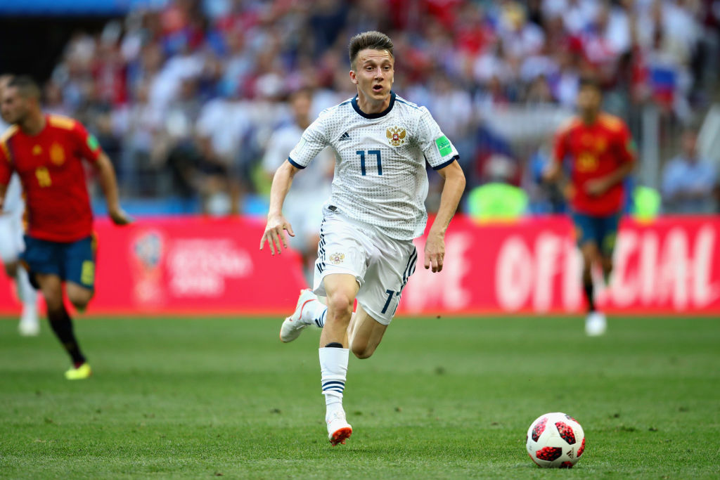 Aleksandr Golovin has signed a contract with Chelsea, claims ex-Russia manager