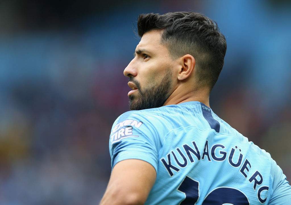 Sergio Aguero extends Manchester City contract to 2021