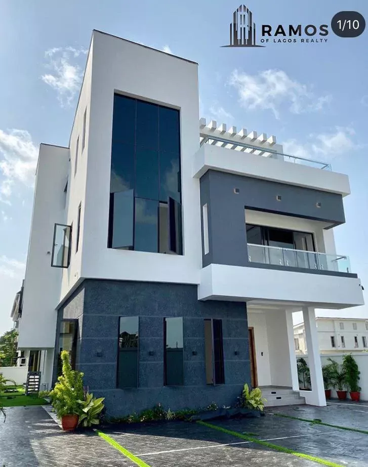 Just in: Nigerian star acquires luxurious mansion to add to list of impressive properties