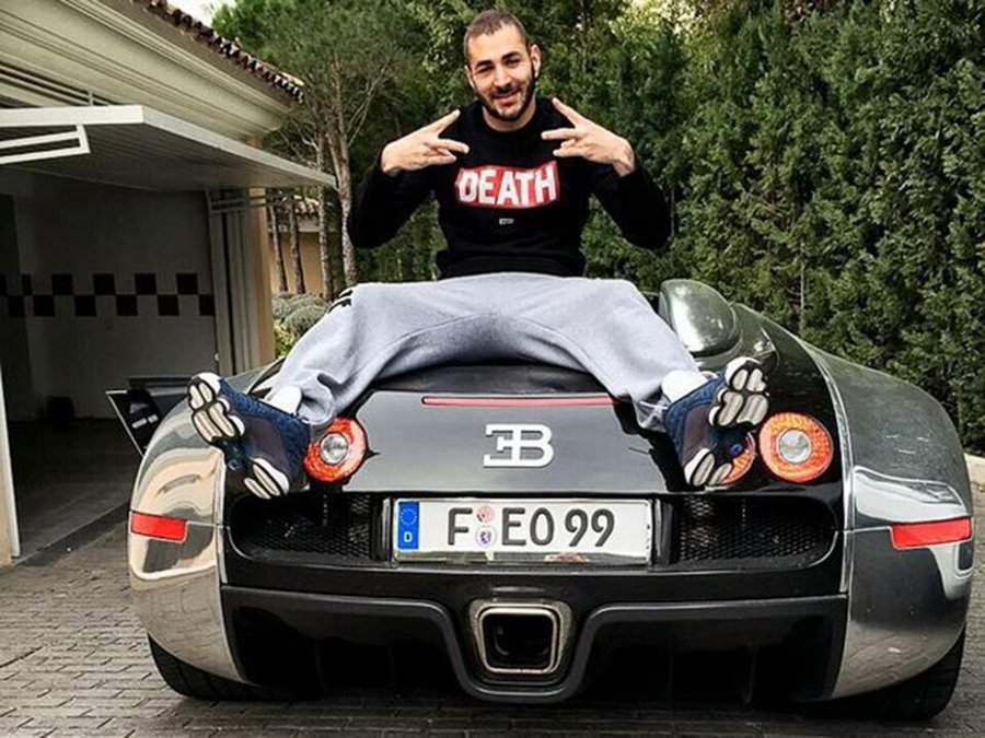 Benzema, Ronaldo top list of footballers with the best sports cars (photos)