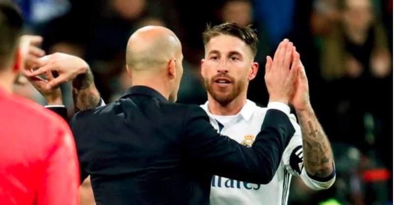 Zidane sends important message to Real Madrid star being linked with Man United, Liverpool