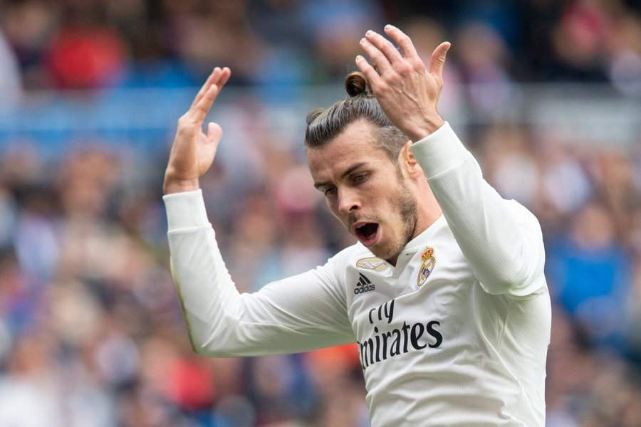 Want-away Real Madrid star offered £1.2m-a-week deal from Chinese League side