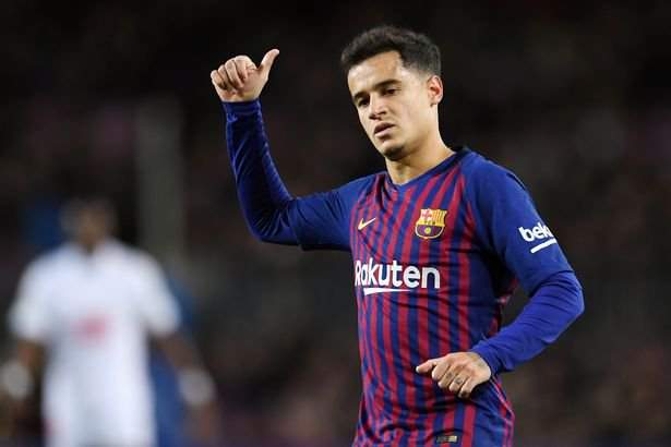 Barcelona star tells top Premier League club to sign him next summer