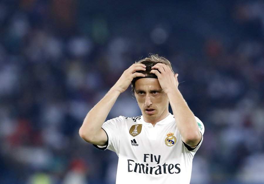 Tension at Bernabéu as current world best player Luka Modric rejects new Real Madrid offer