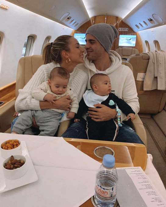 Chelsea star jets out with family to seal mega move with La Liga giants (photos)