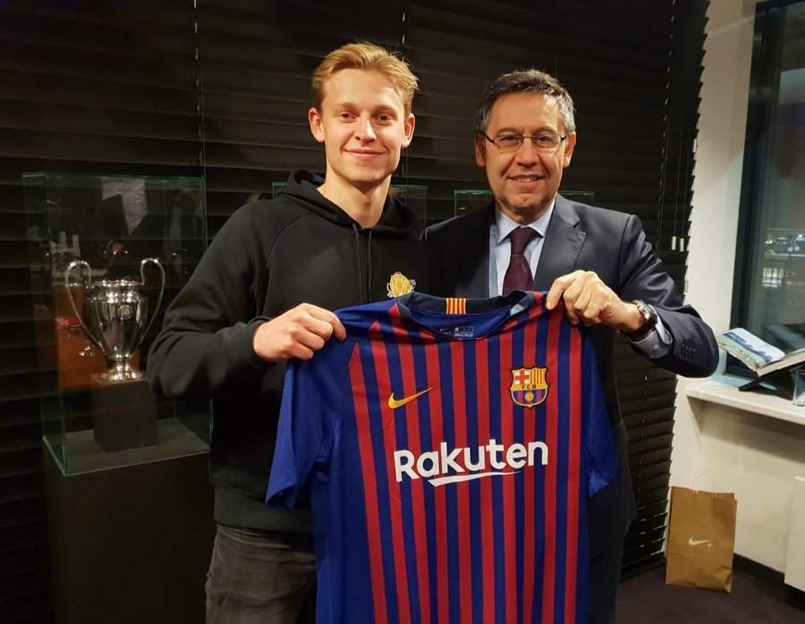 Barcelona finally complete the signing Dutch wonderkid who is also wanted by Man City, Juvetus, PSG